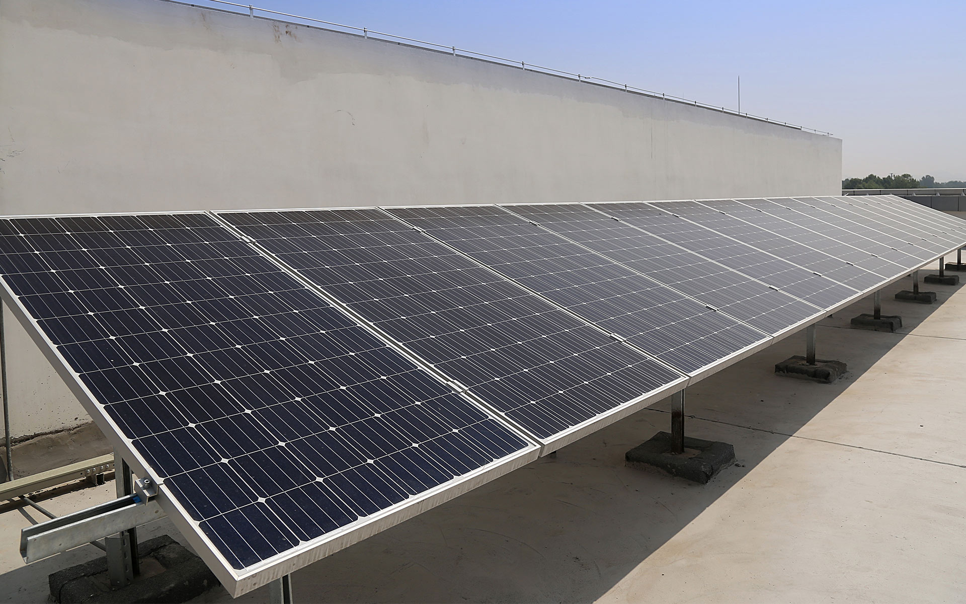 AUTOCONSUMO-Industrias-02