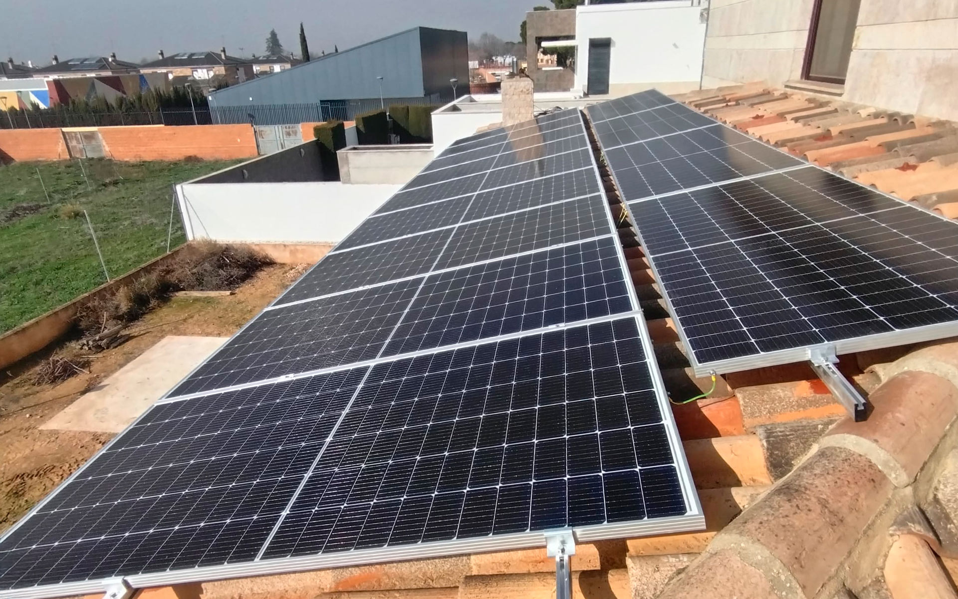 AUTOCONSUMO-Nosotros-03